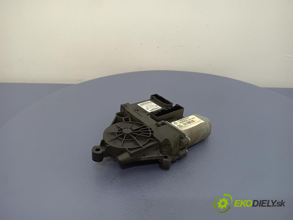 Skoda Octavia 2005 mechanismus stahování Sklenka: před Levý: 1T0959701B