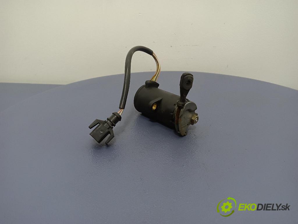 Vw Golf 1998 pedal Plyn: 1H1721568B