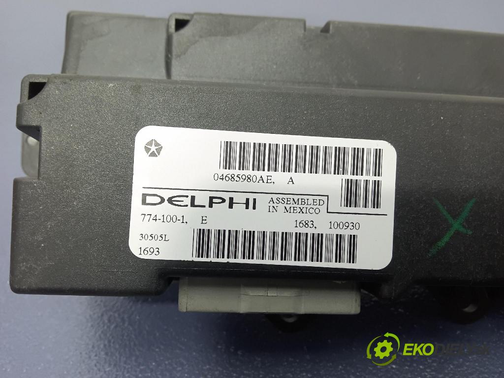 Chrysler Pacifica 2004 prepínač Okná: 04685980AE