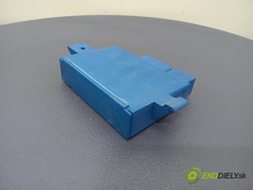 Chrysler Pacifica 2004 řídící jednotka P04727380AE