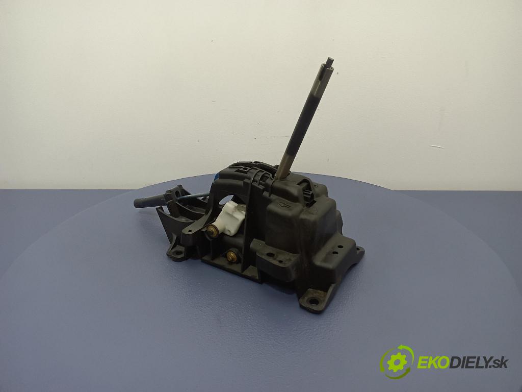 Chrysler Pacifica 2004 Páka: Zmeny: 05310000AC