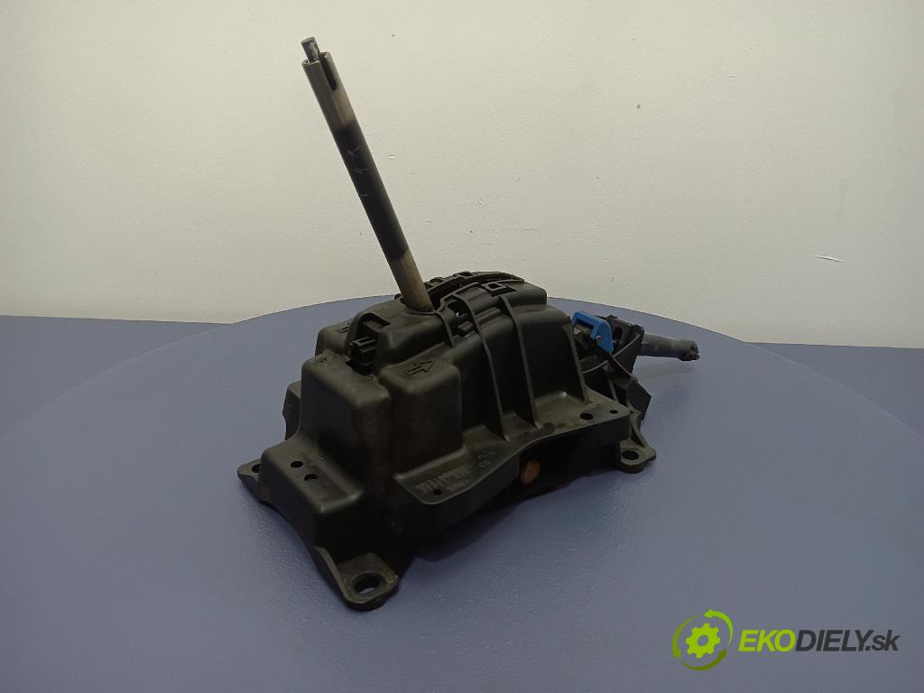 Chrysler Pacifica 2004 Páka: Zmeny: 05310000AC