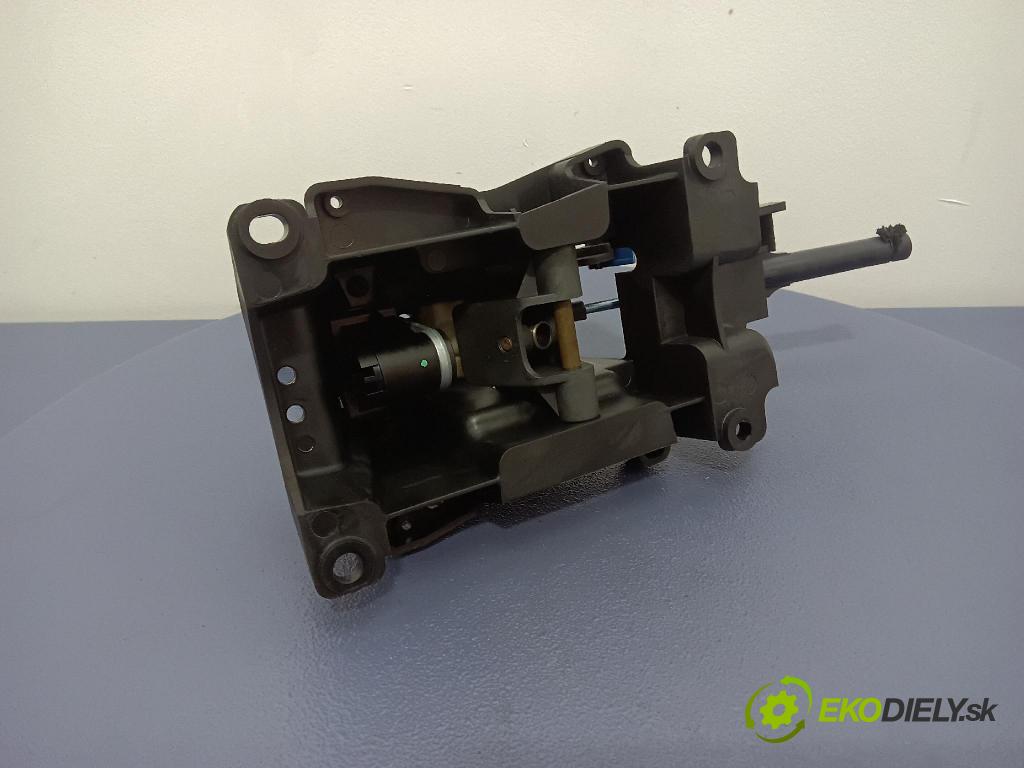 Chrysler Pacifica 2004 Páka: Zmeny: 05310000AC