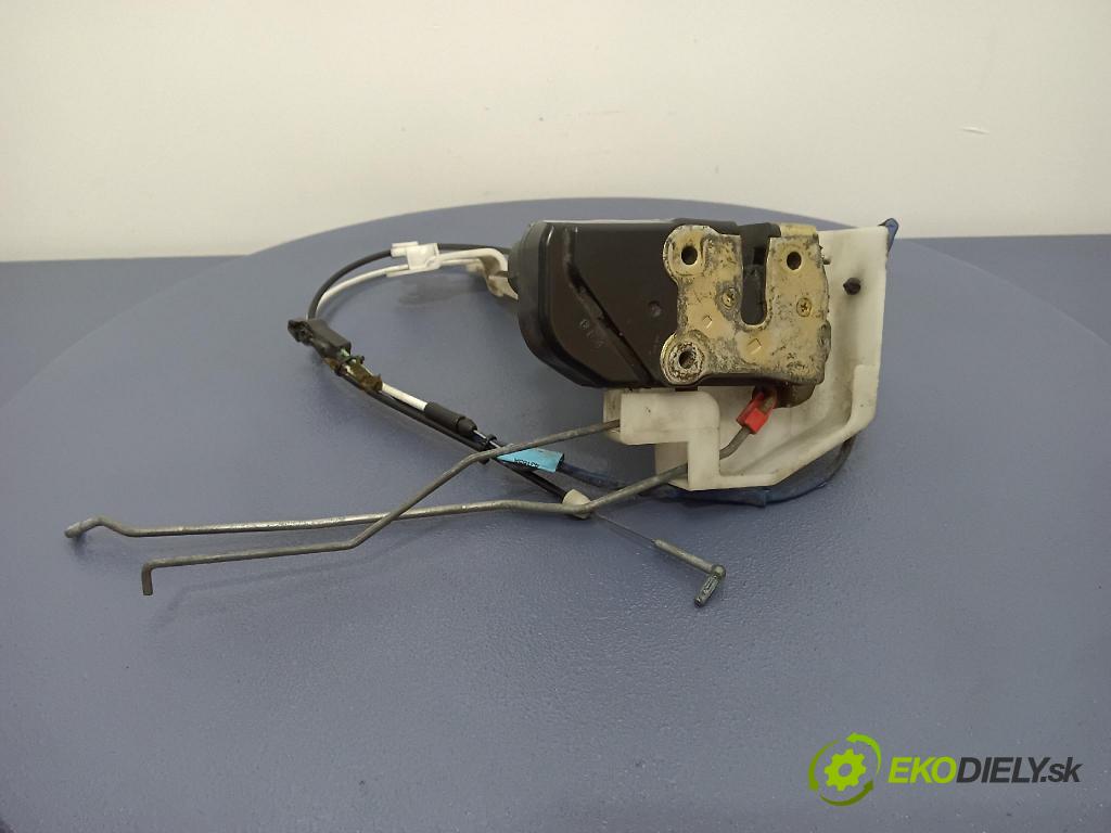 Chrysler Pacifica 2004 zámek dveře před Levý: 04685988AB