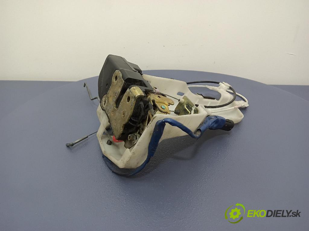 Chrysler Pacifica 2004 zámek dveře před Levý: 04685988AB