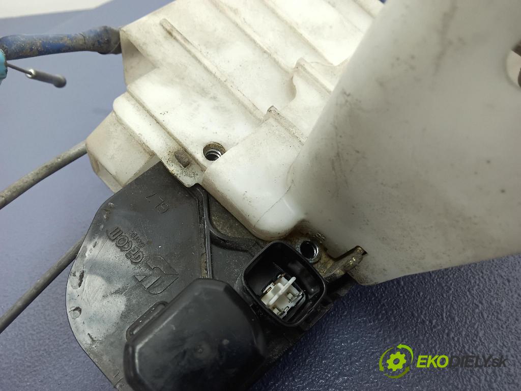 Chrysler Pacifica 2004 zámek dveře před Levý: 04685988AB