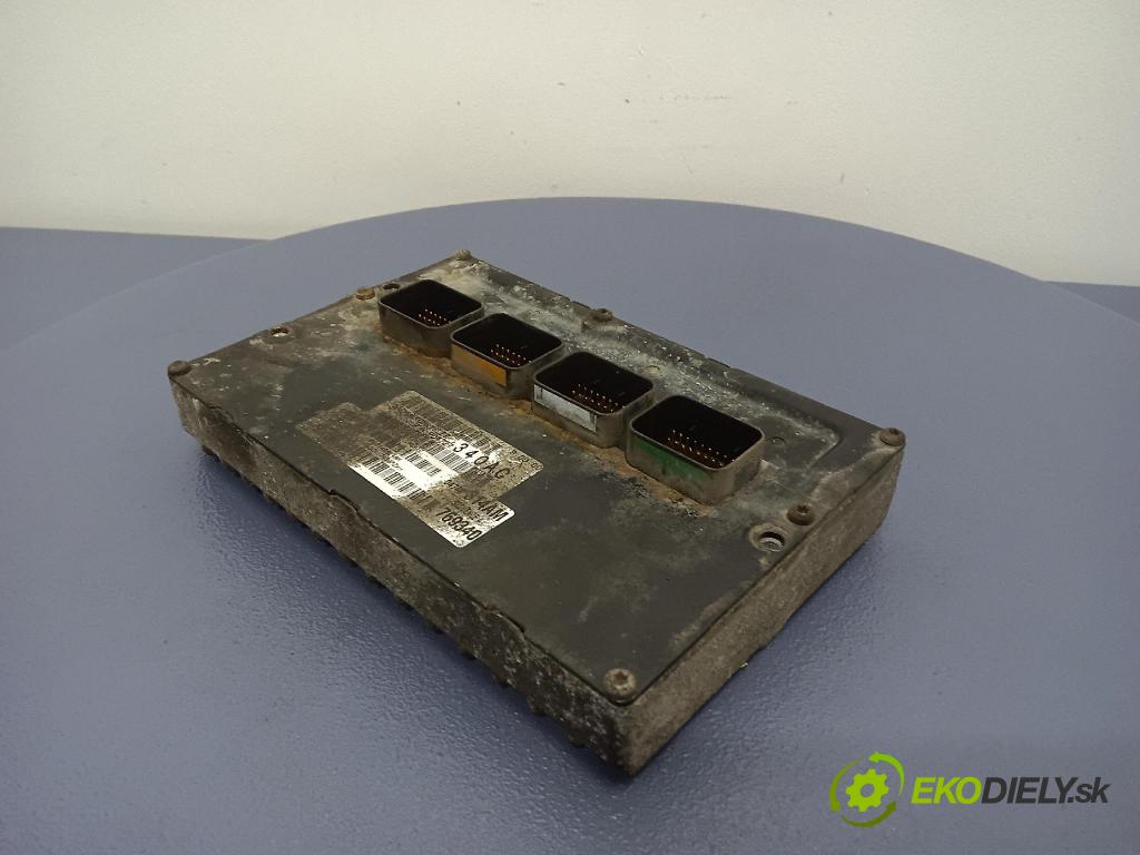 Chrysler Pacifica 2004 řídící jednotka Motor: P04727340AC