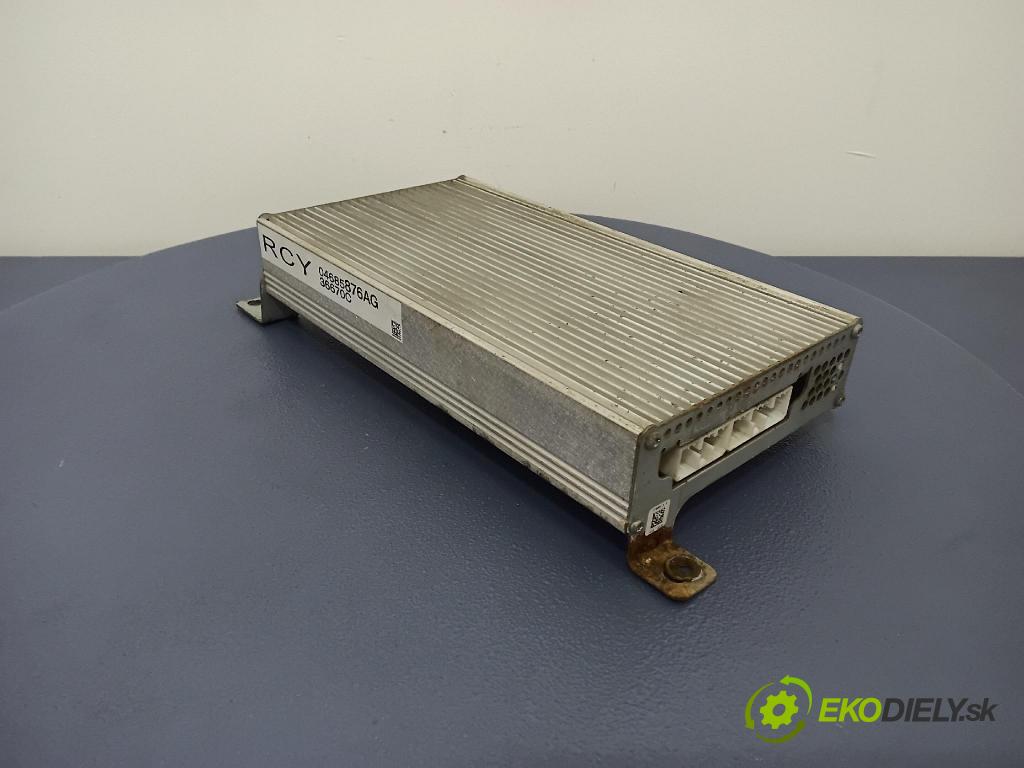 Chrysler Pacifica 2004 Zesilovač: 04685876AG