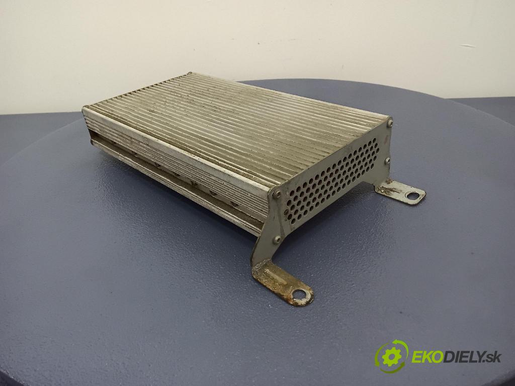 Chrysler Pacifica 2004 Zesilovač: 04685876AG