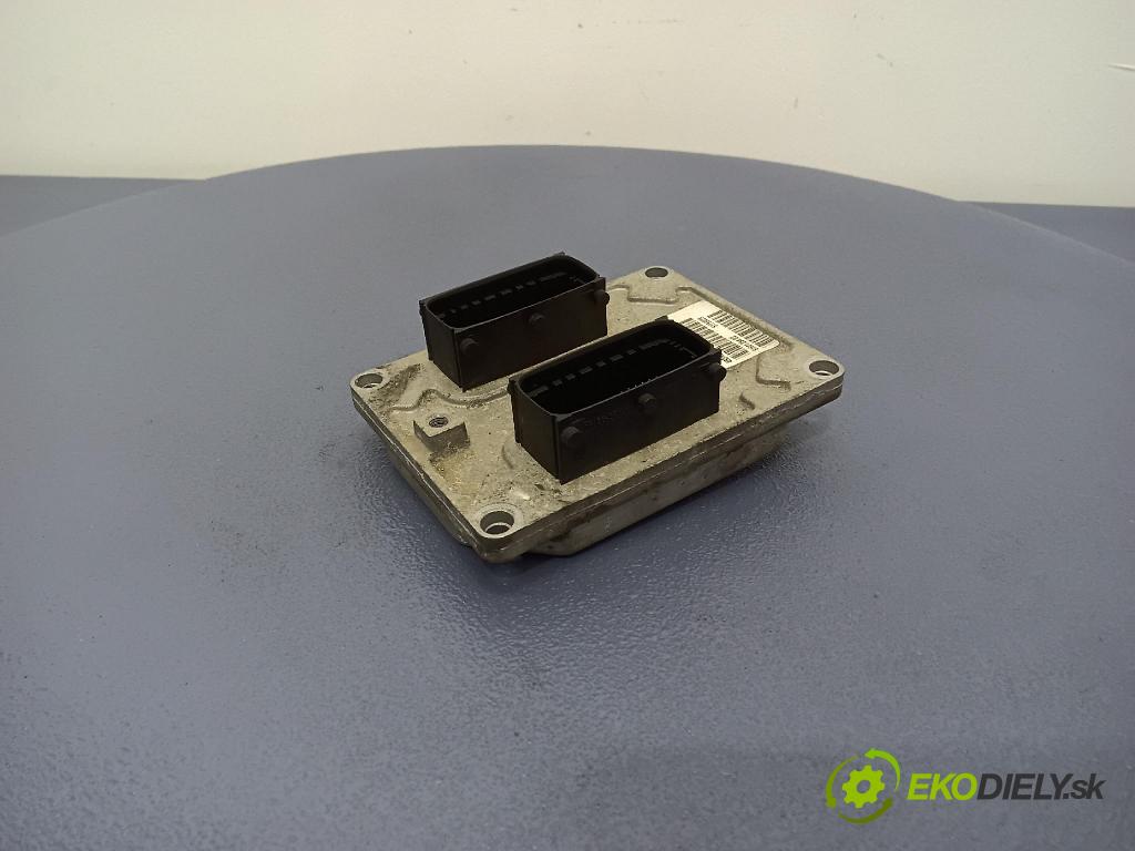 Fiat Stilo 2005 riadiaca jednotka Motor: 51759028