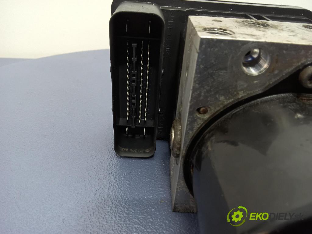 Peugeot 206 sw xs 2003 čerpadlo ABS x 10.0960-1135.3