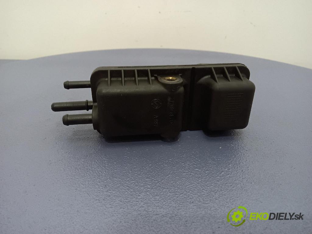 Fiat Stilo 2001 rúrka paliva A997