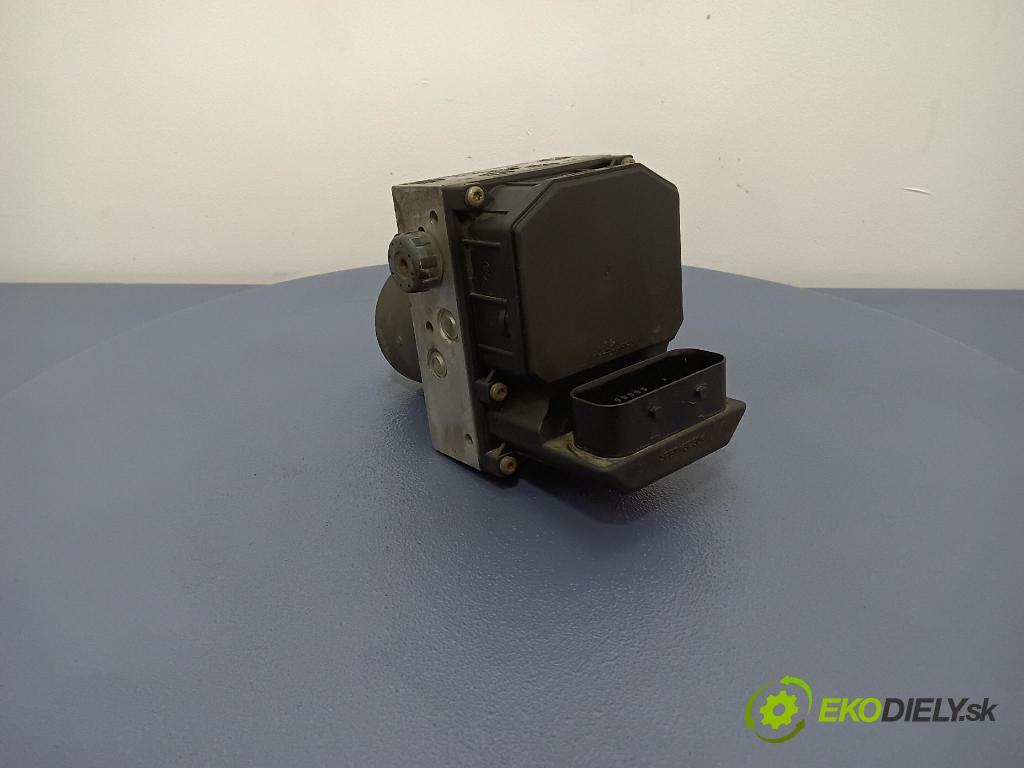 Audi A4 2001 čerpadlo ABS x 8E0614517