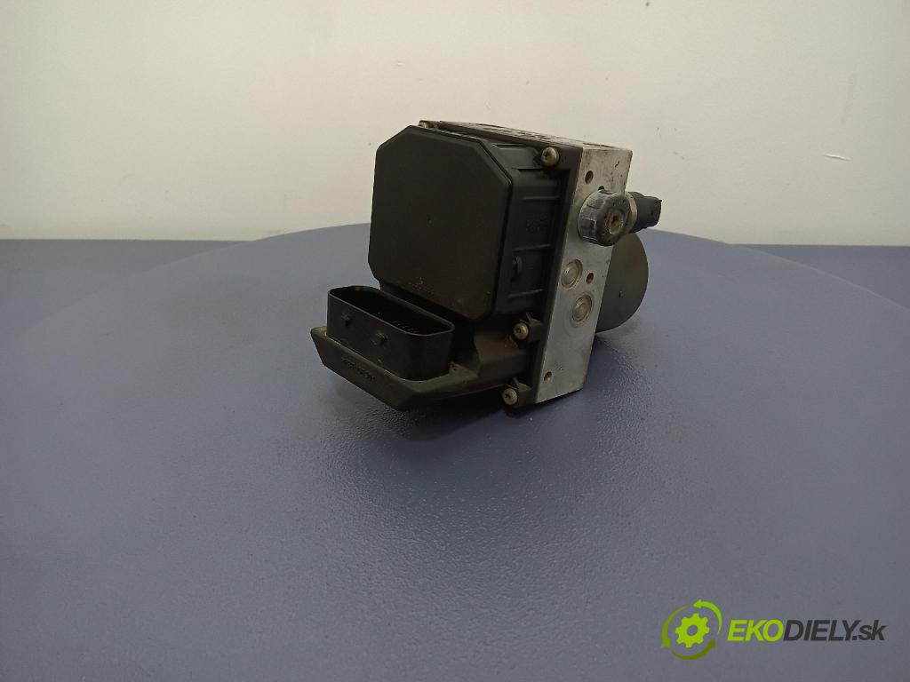 Audi A4 2001 čerpadlo ABS x 8E0614517