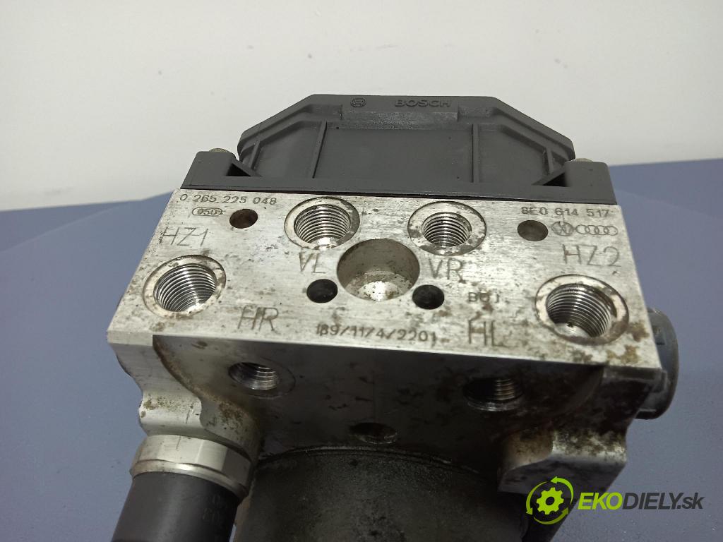 Audi A4 2001 čerpadlo ABS x 8E0614517