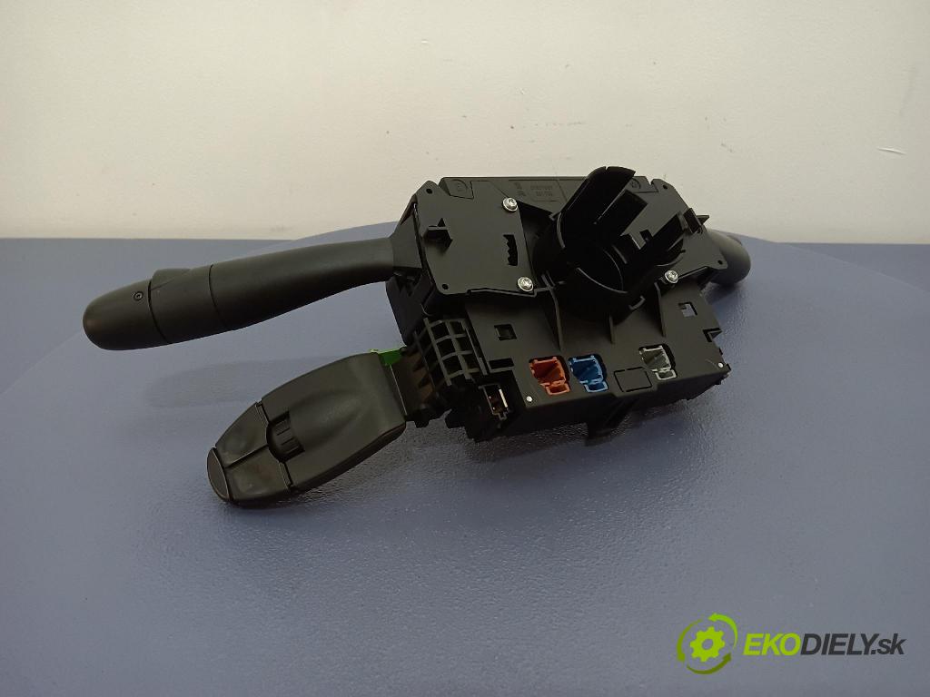 Peugeot 407 2008 prepínač Komplex: 96611305XT