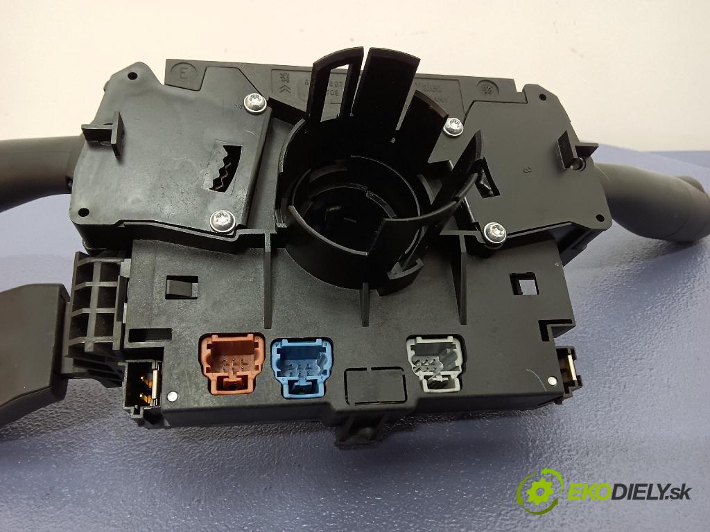 Peugeot 407 2008 prepínač Komplex: 96611305XT