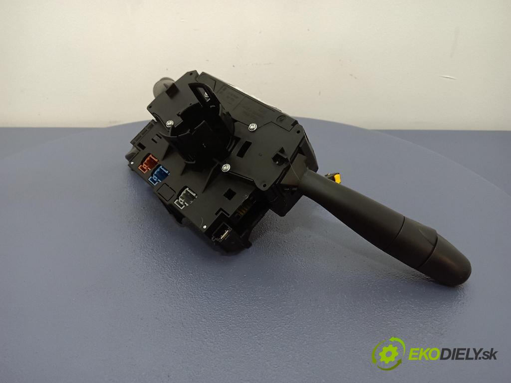 Peugeot 407 2008 prepínač Komplex: 96611305XT