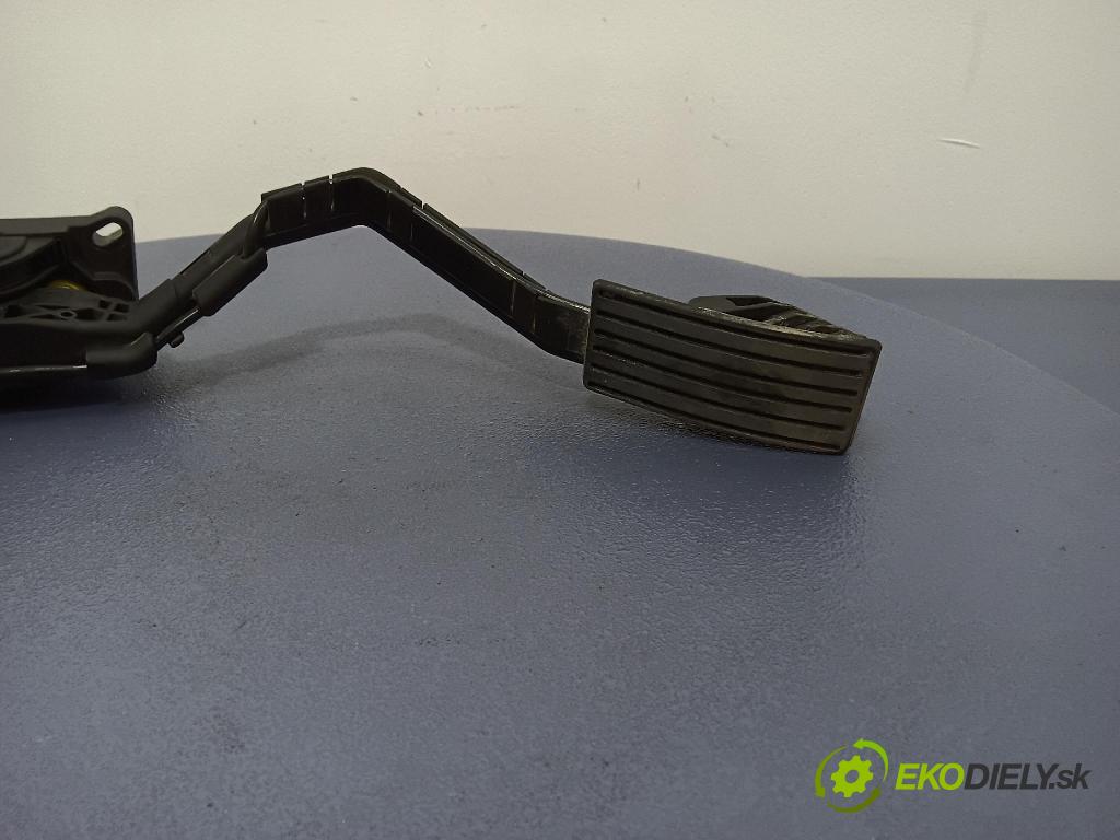 Peugeot 407 2008 pedal Plyn: 9650341780