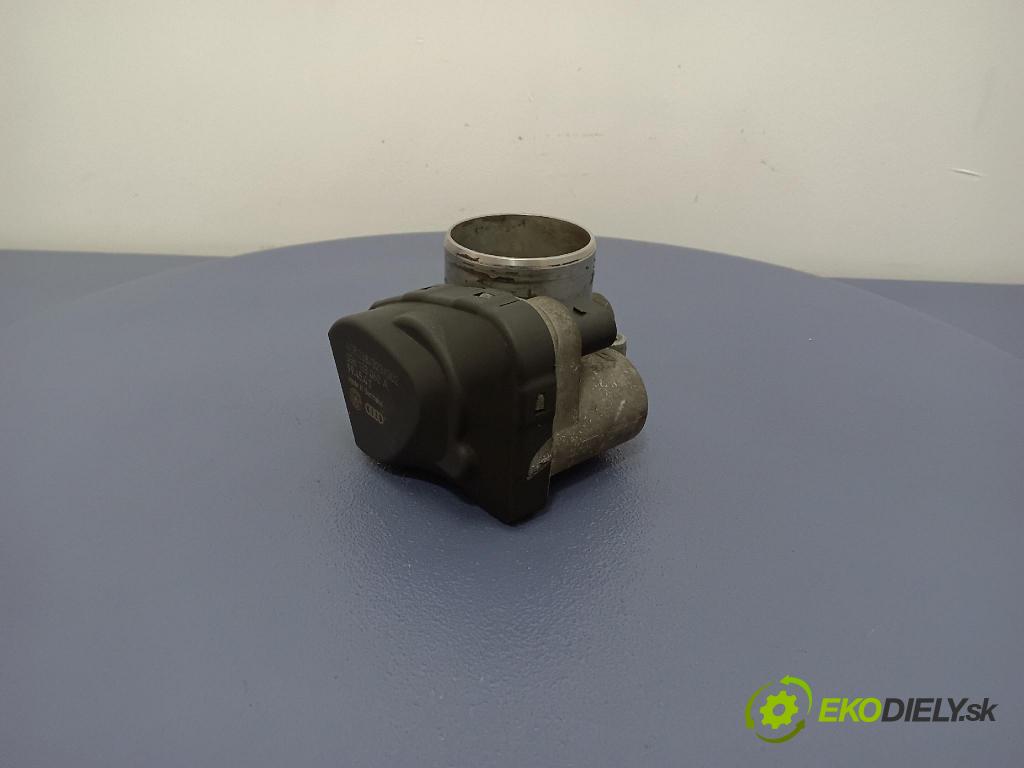 Volkswagen Golf 1999 klapka 036133062A