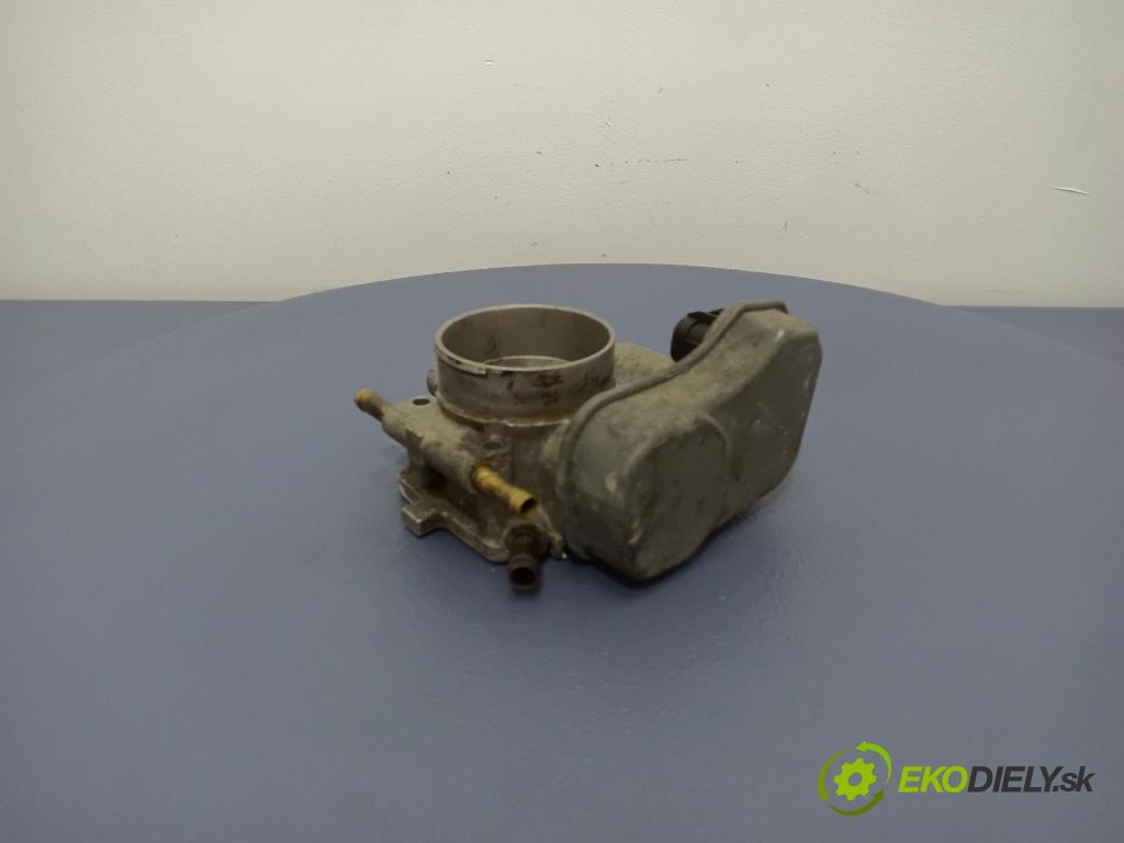 Opel Zafira-a 2005 klapka 5WS91703