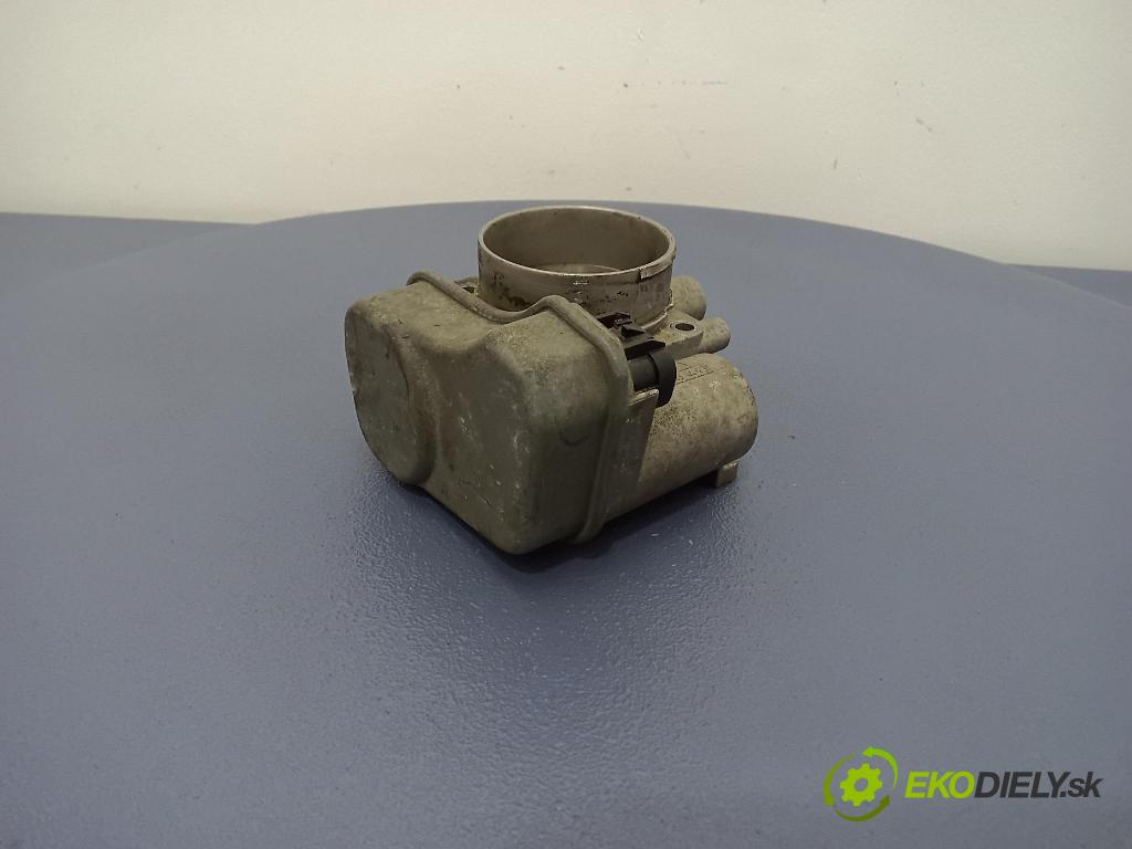 Opel Zafira-a 2005 klapka 5WS91703