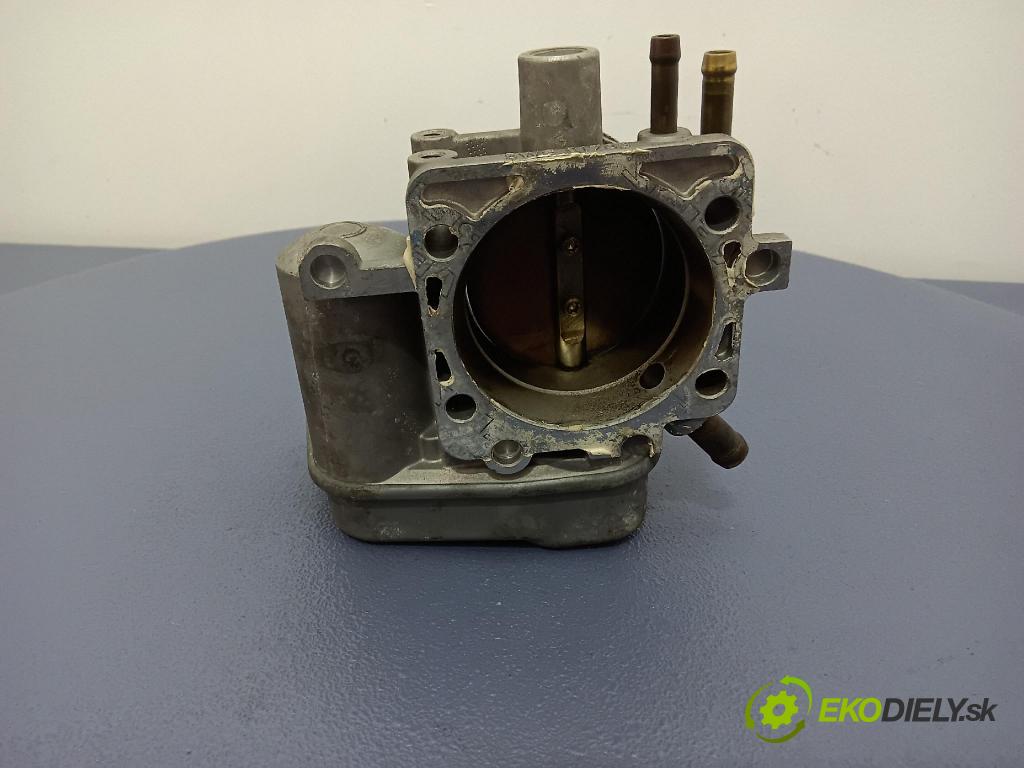 Opel Zafira-a 2005 klapka 5WS91703