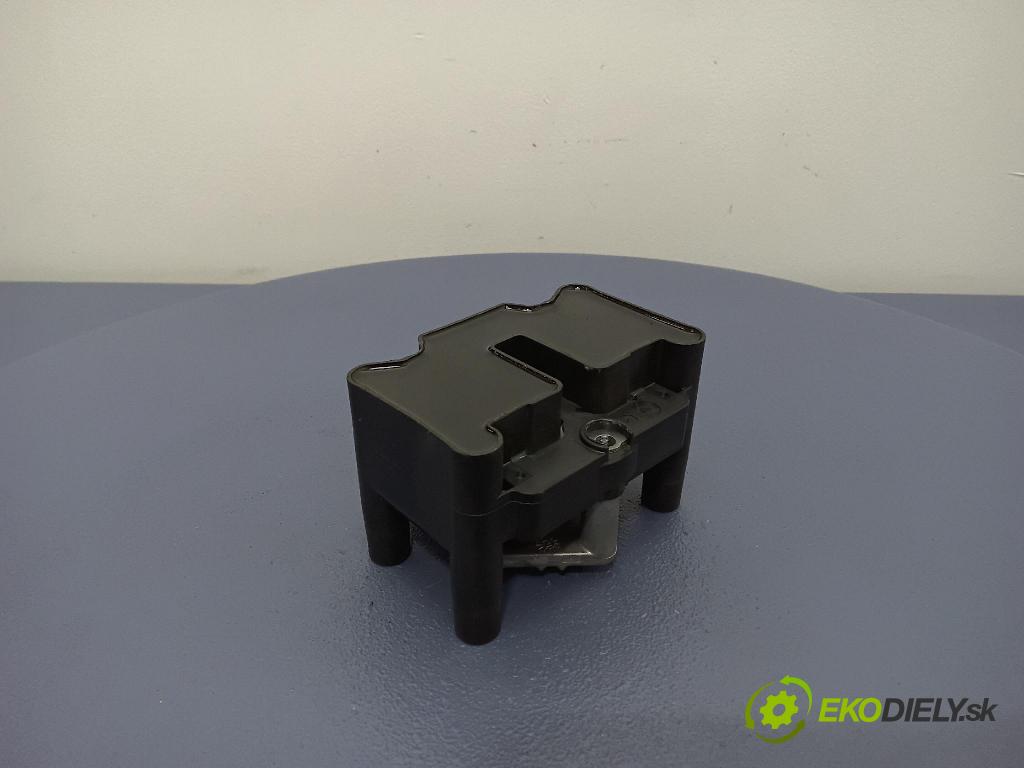 Volkswagen Polo 1999 cívka Zapalování: NGK U2003