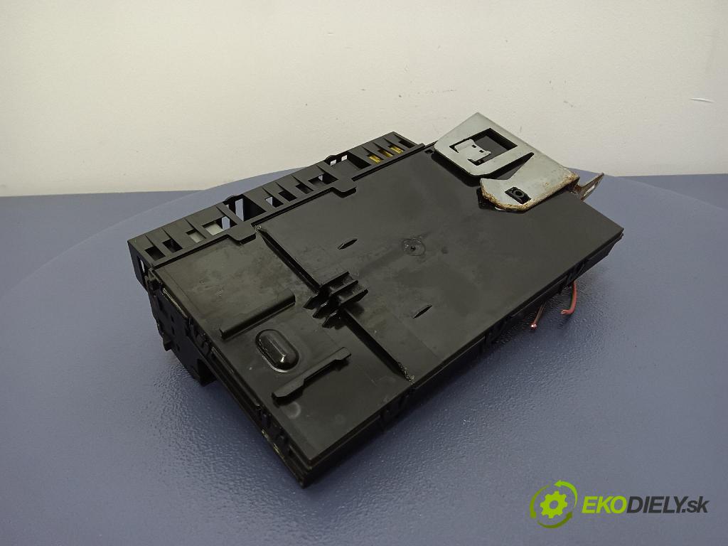 Daimlerchrysler 211 2005 řídící jednotka 2115450832