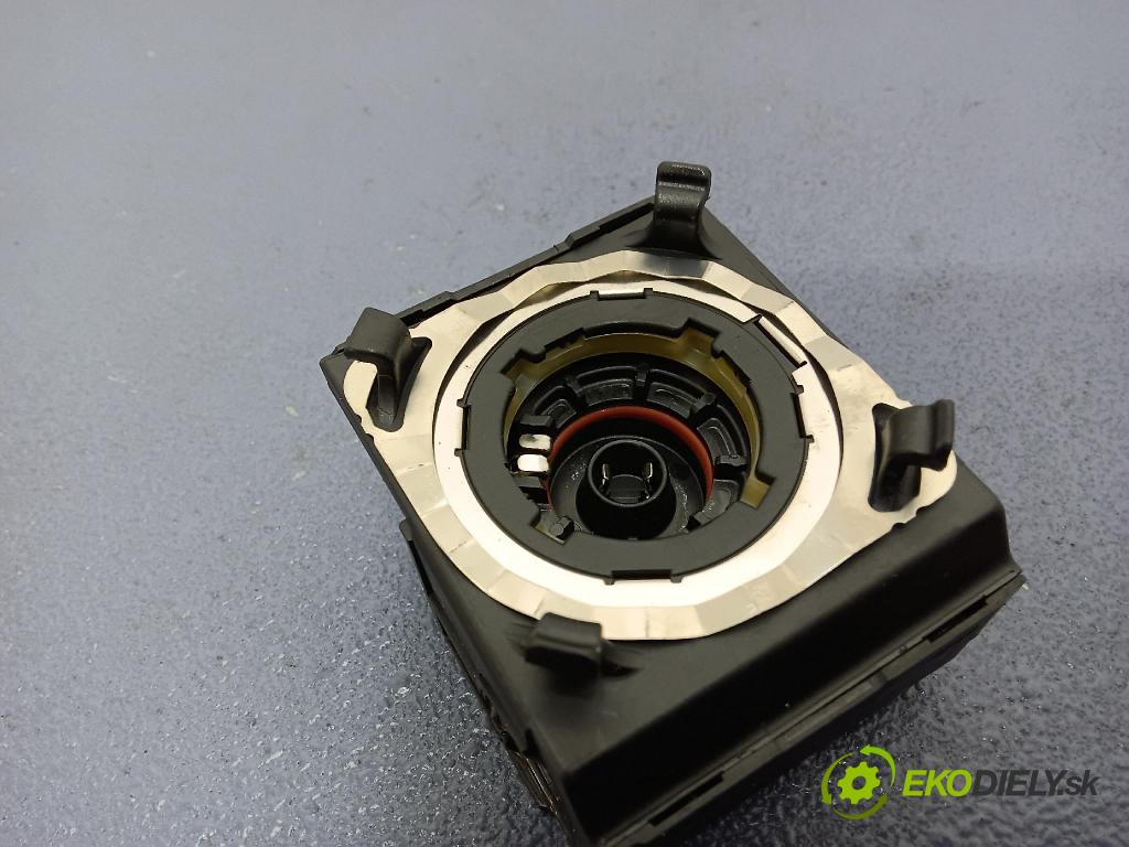 Daimlerchrysler 211 2005 střídač: 5DD008319-10