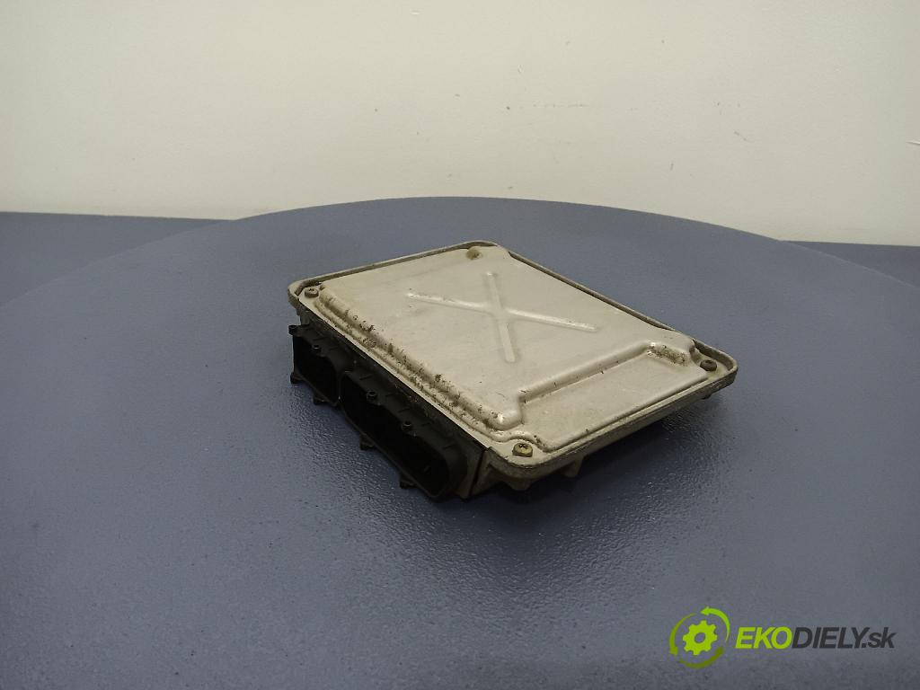 Fiat Panda 2004 riadiaca jednotka Motor: 55196259