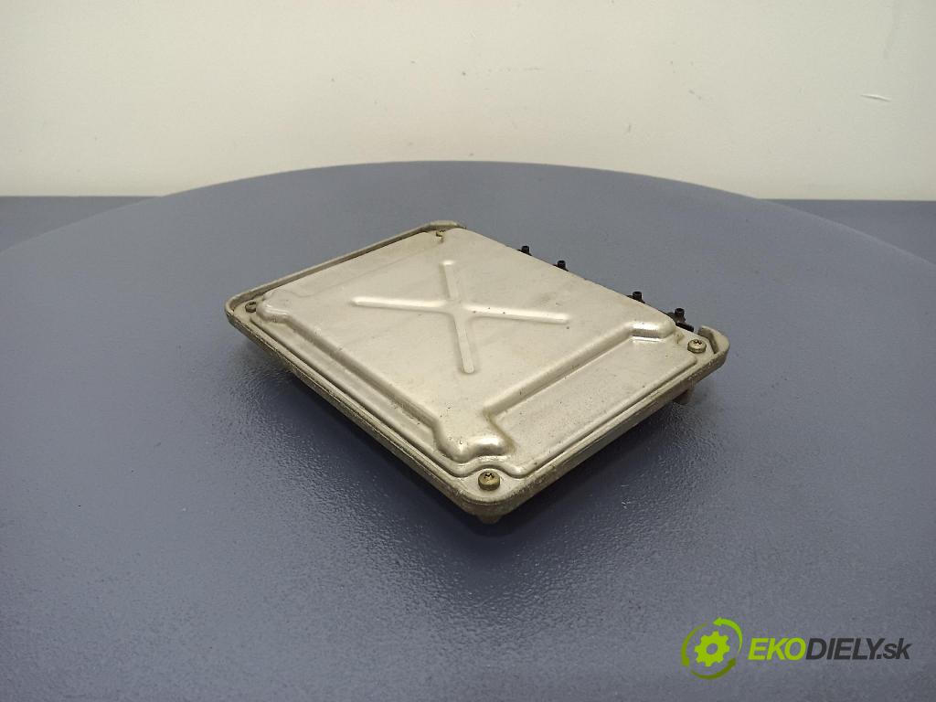 Fiat Panda 2004 riadiaca jednotka Motor: 55196259