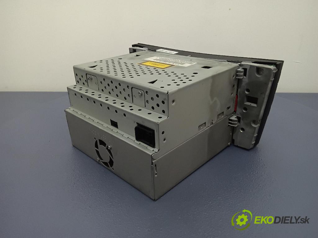 Daimlerchrysler 211 2005 Radio I Navigácia: A2118202197