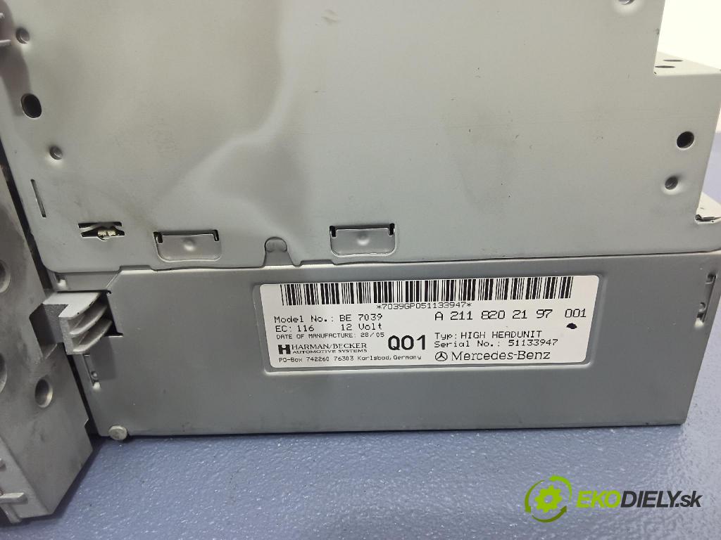 Daimlerchrysler 211 2005 Radio I Navigácia: A2118202197