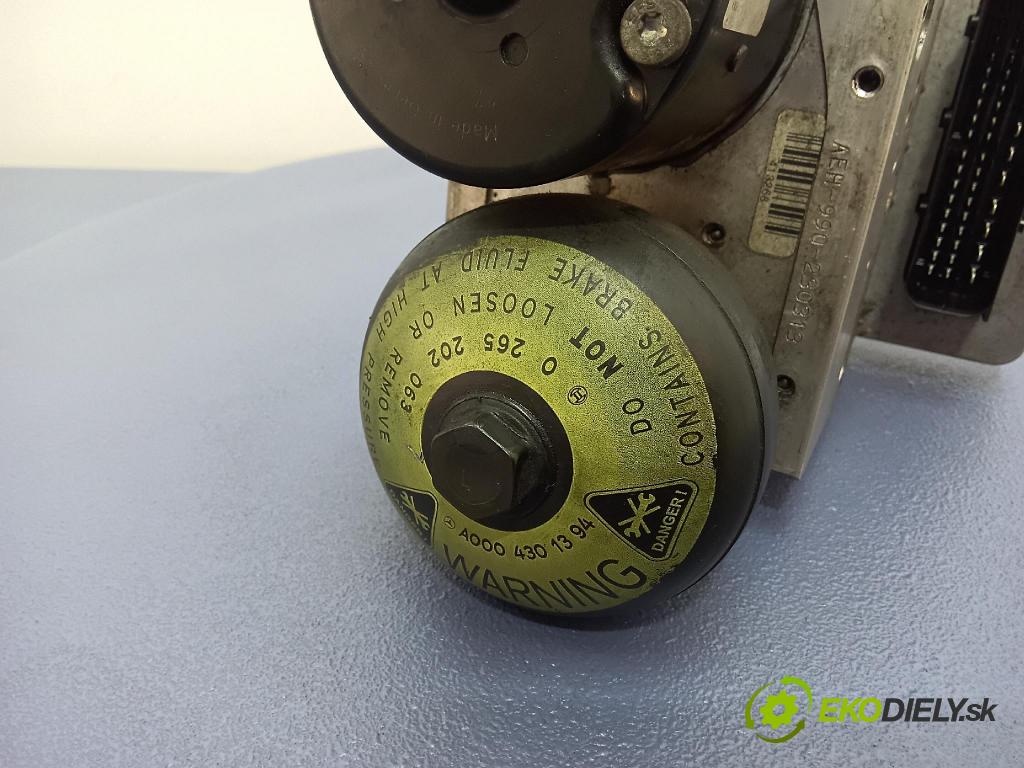 Daimlerchrysler 211 2005 čerpadlo ABS x 0265096025