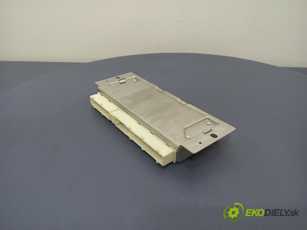 Daimlerchrysler 211 2005 řídící jednotka ESP. A2115405945