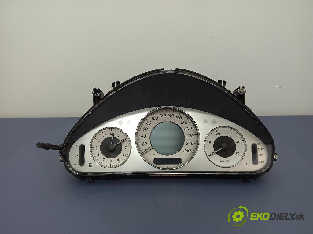 Daimlerchrysler 211 2005 prístrojovka/ budíky 2115405747