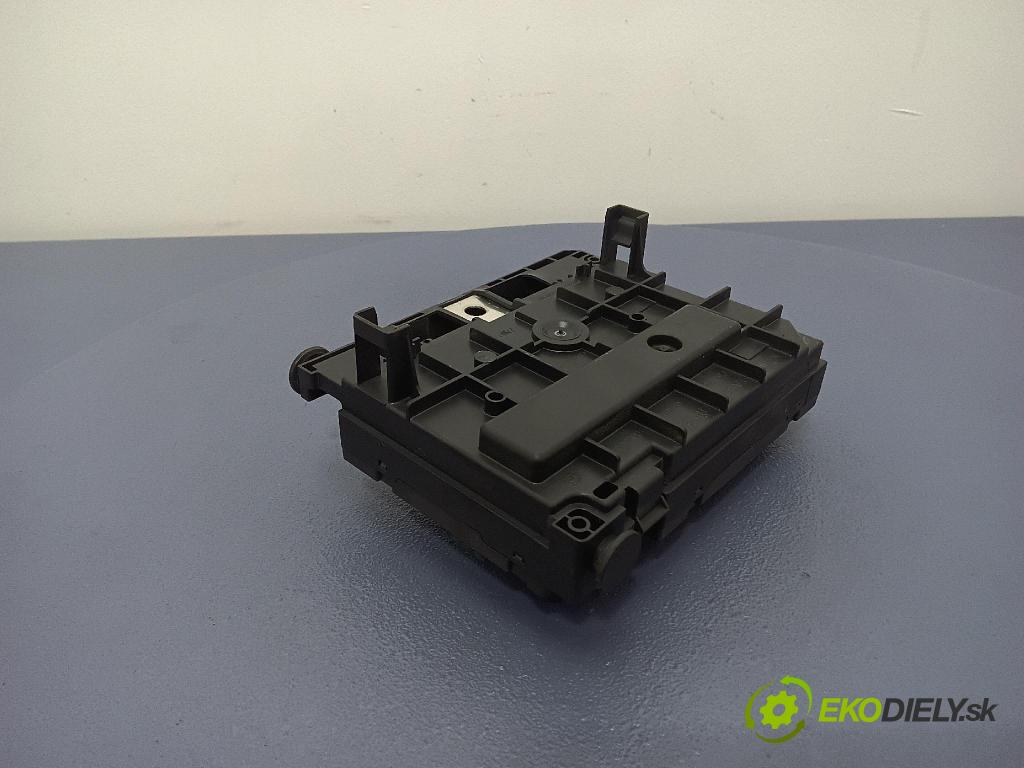 Peugeot 407 2008 skrinka Poistky: 9664705980