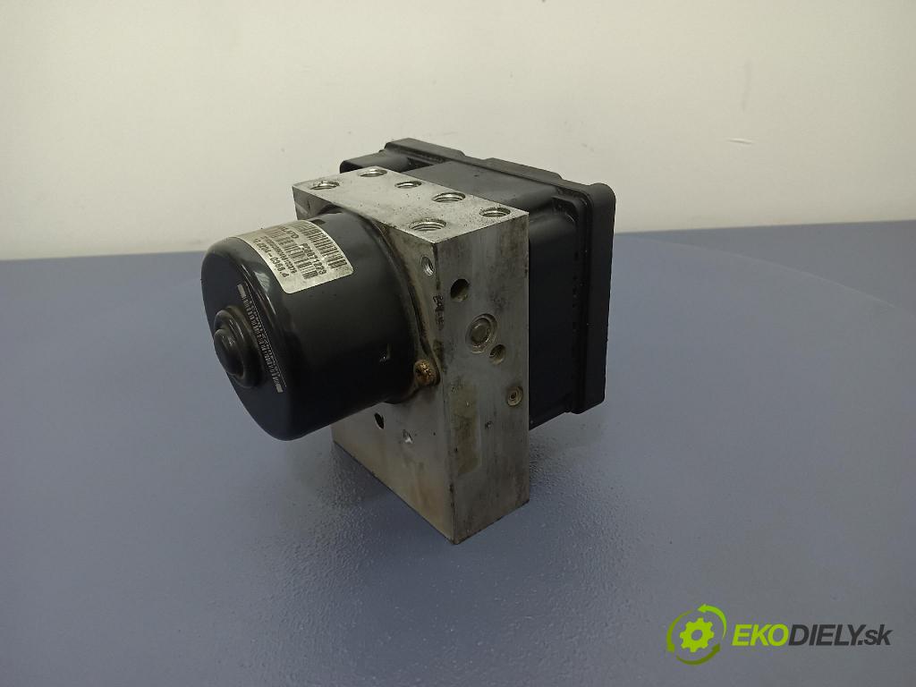 Volvo S60 2003 čerpadlo ABS x 8671224