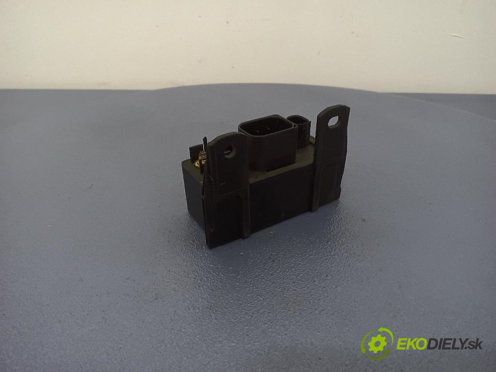 Mercedes S-klasa 2000 Relé: 01