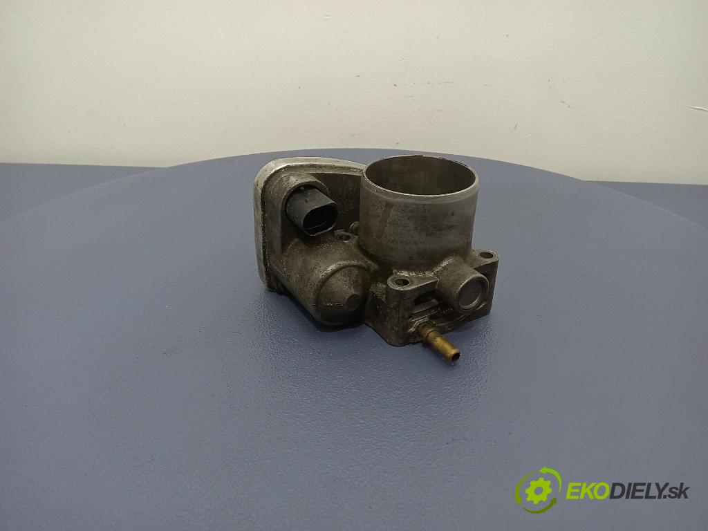 Renault Megane 2005 klapka 8200190230