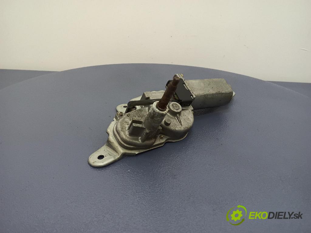 Toyota Yaris 1999 motor: Stierače: zad 85130-52010