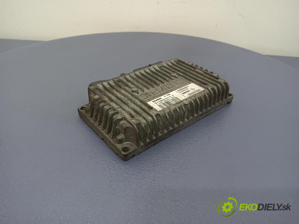 Renault Kangoo 2007 riadiaca jednotka skrine 8200544974