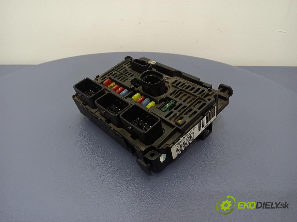 Peugeot 407 2004 skrinka Poistky: 9656086080