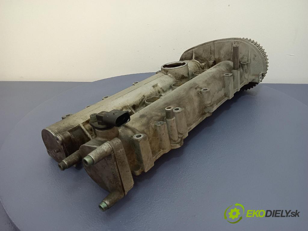 Vw Golf 2003 kryt Ventily: 036103475AQ