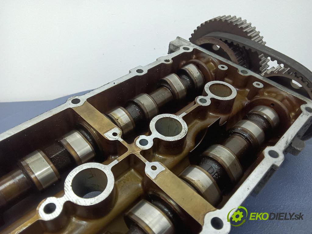 Vw Golf 2003 kryt Ventily: 036103475AQ