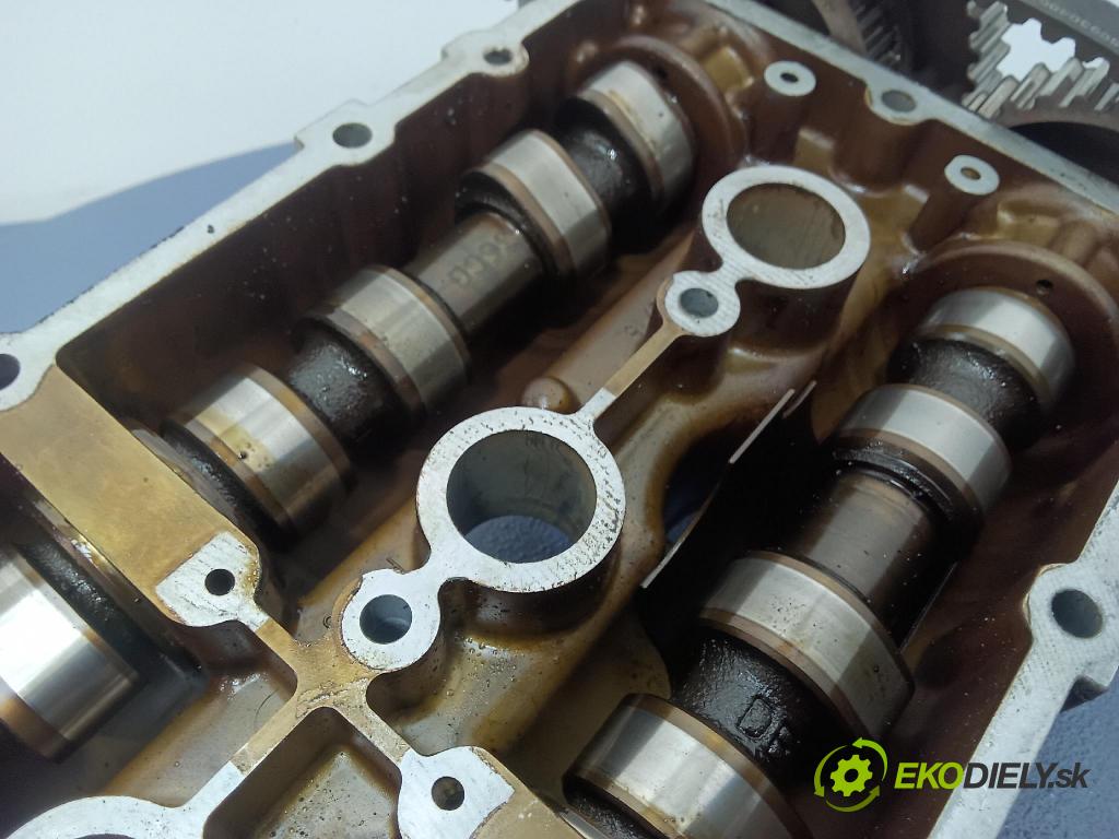 Vw Golf 2003 kryt Ventily: 036103475AQ