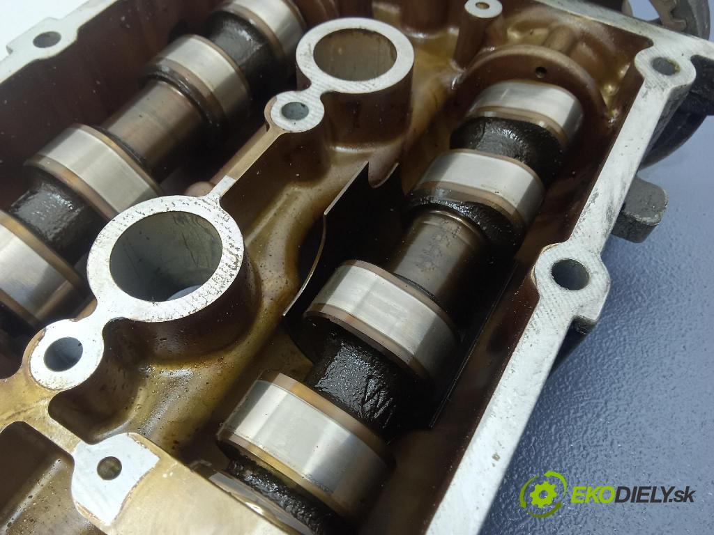 Vw Golf 2003 kryt Ventily: 036103475AQ