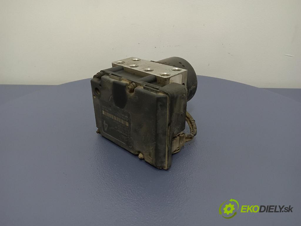 Mazda Tribute 2003 čerpadlo ABS x YL8T-2C219-AB