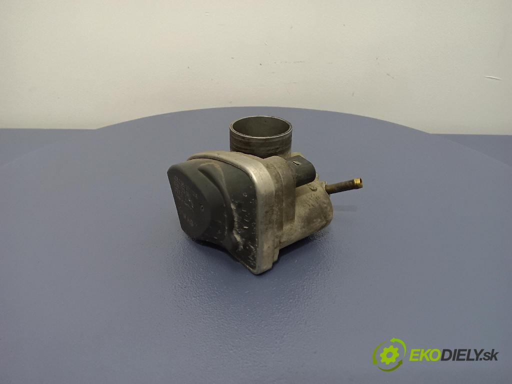 Vw Golf 2003 klapka 036133062l